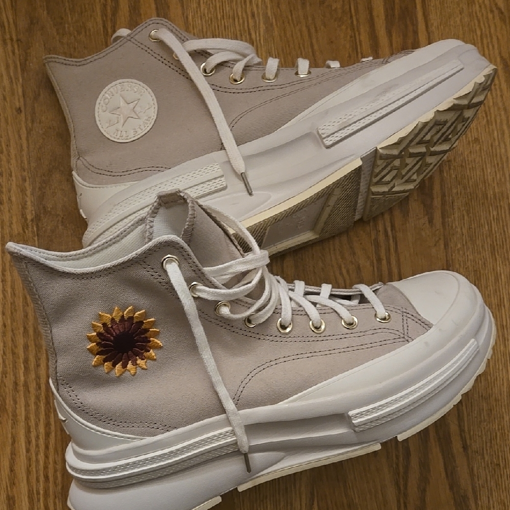 Converse Tan Sneakers with High-Top Design and Thick Rubber Sole 🌻🌻